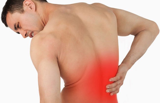 Причины возникновения боли в спине и ее лечение